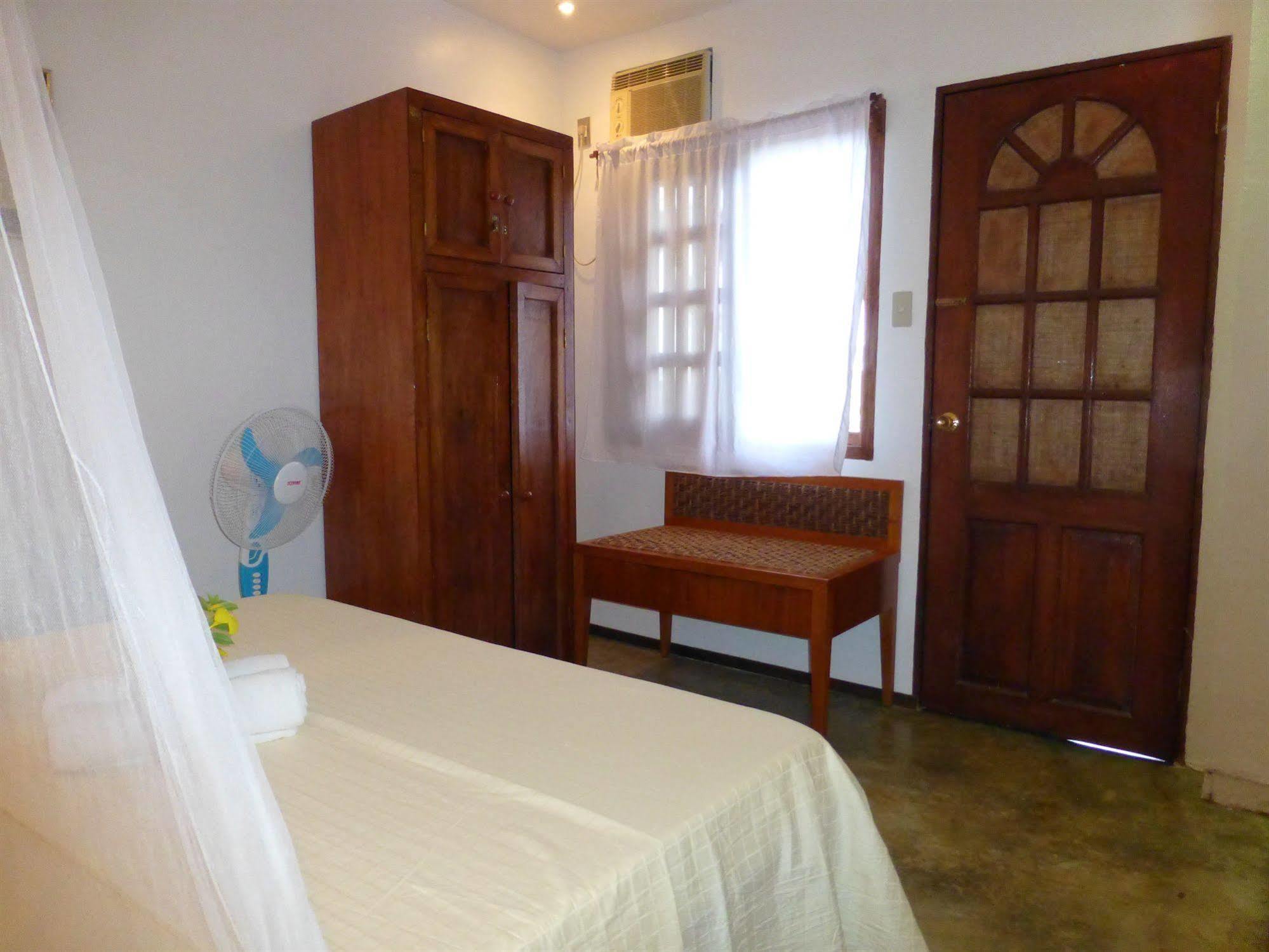 Talima Beach Villas & Dive Resort Cebu Exteriér fotografie