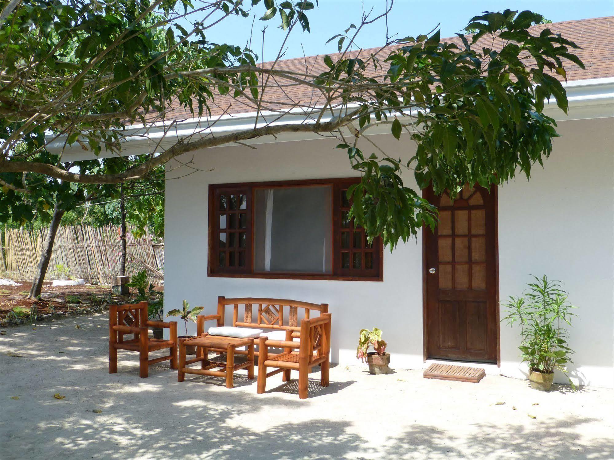 Talima Beach Villas & Dive Resort Cebu Exteriér fotografie